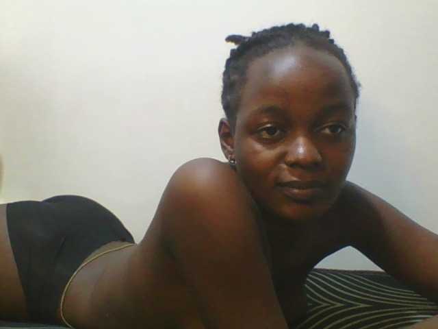 Squirtinglady's BongaCams show and profile