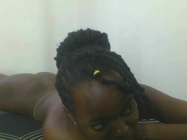 Squirtinglady's BongaCams show and profile