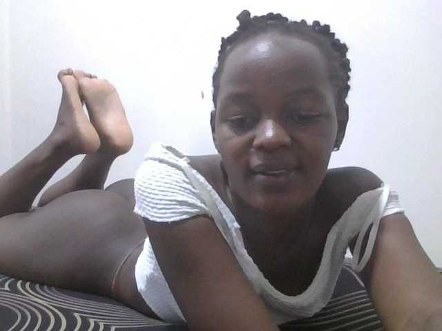 Squirtinglady's BongaCams show and profile