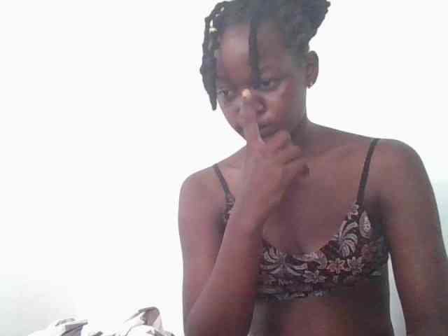 Squirtinglady Live Webcam on BongaCams