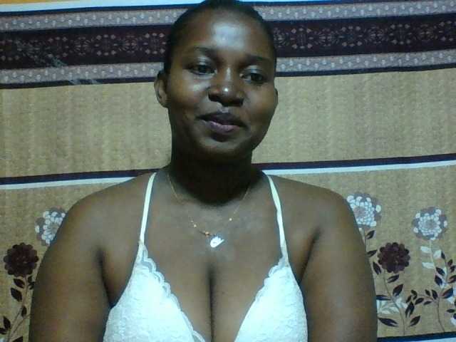 Michella (Michella1)