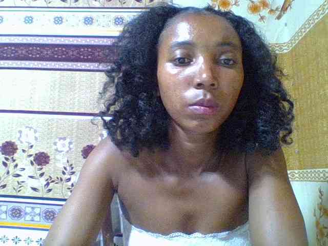 Ninah1 webcam