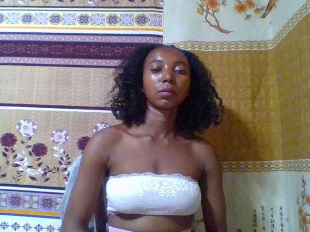 Ninah1 webcam