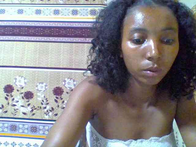 Ninah1 Live Webcam on BongaCams