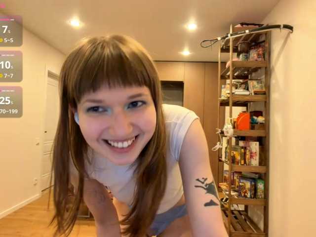 JestineRounkles Live Cam on BongaCams