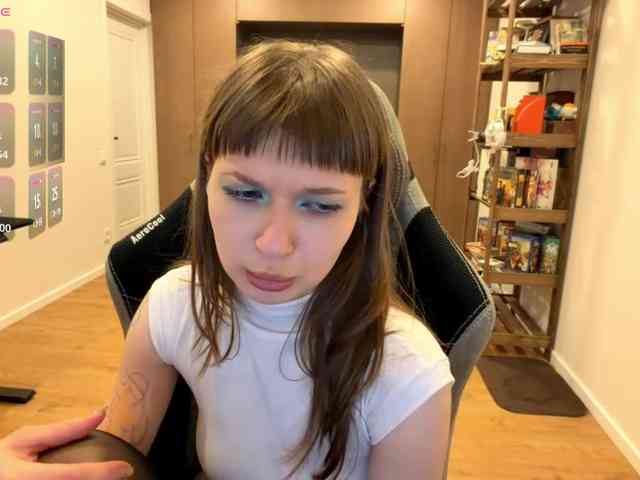 JestineRounkles webcam