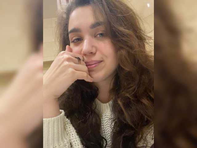 Profile and Statistics for AlishaMiran on BongaCams