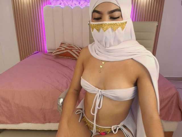 allyson-nahid's BongaCams show and profile