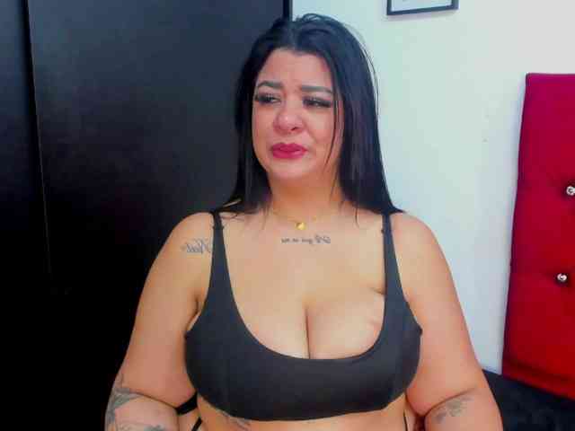 Katty-West webcam