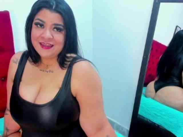 Katty-West webcam