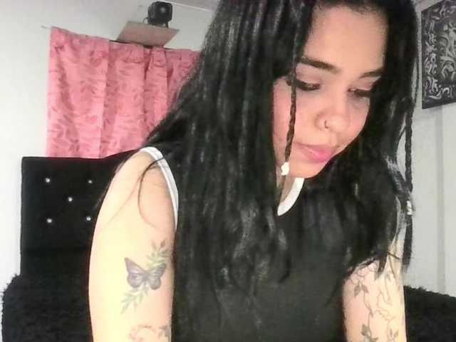 LunaVelvet7's BongaCams show and profile