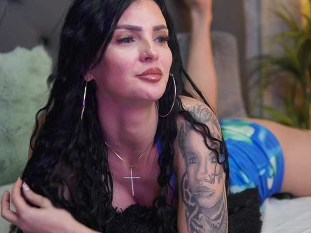 Sex chat gratuit in direct cu KaylaVegas pe BongaCams