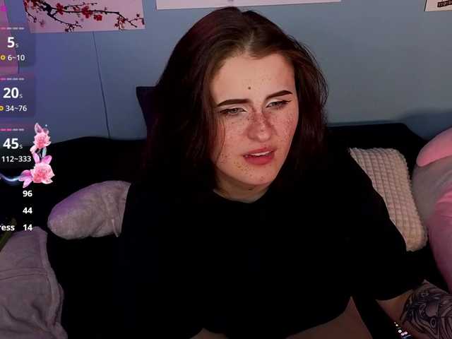 DarkSh1ne's BongaCams show and profile