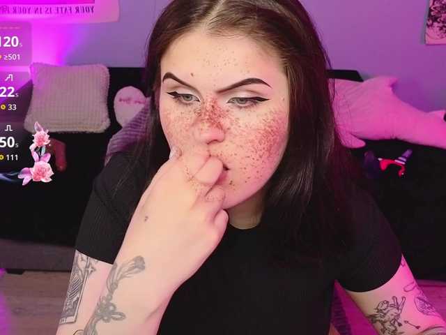 DarkSh1ne's BongaCams show and profile