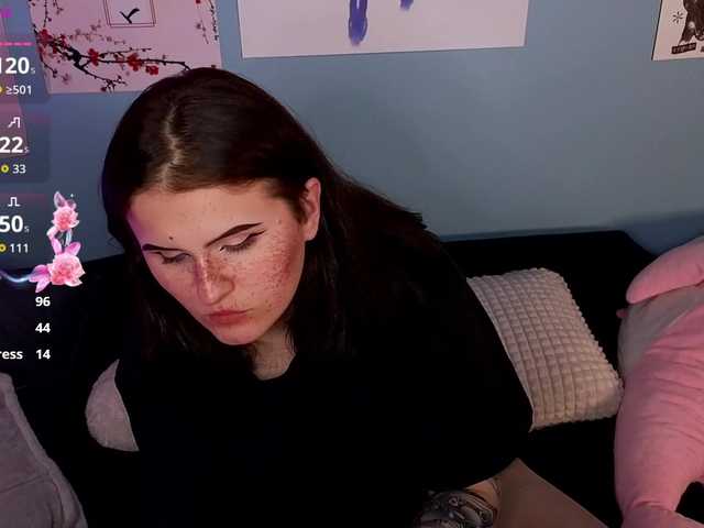 DarkSh1ne's BongaCams show and profile