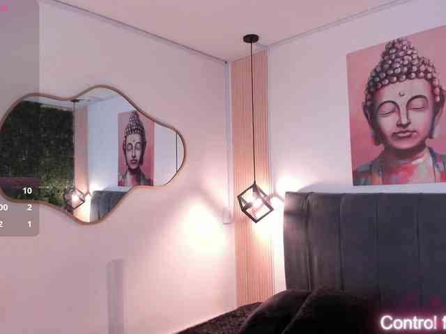 VelvettScarlett webcam