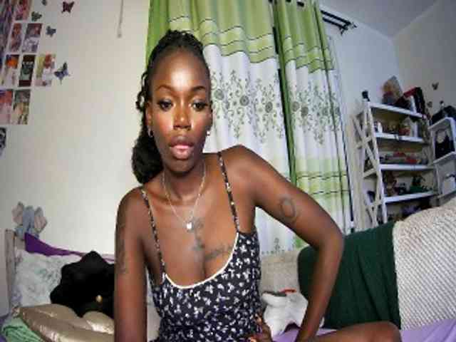 Sexy-riri Live Webcam on BongaCams