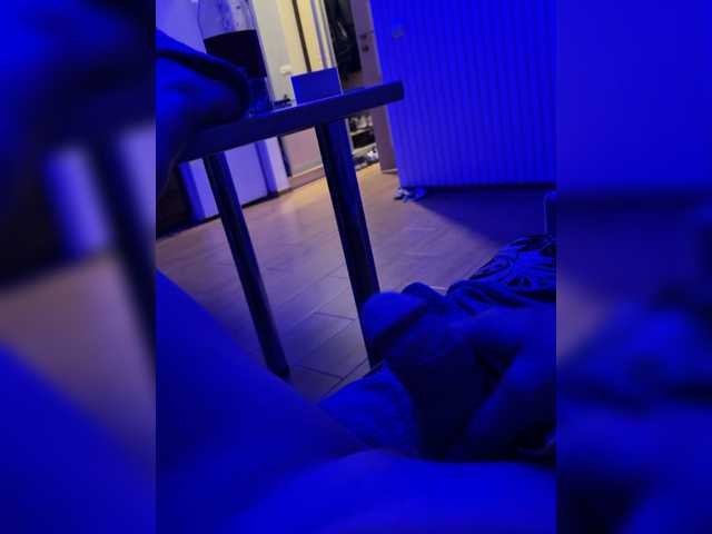 go to chat with Black-Kitt