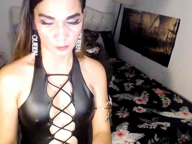 NINADOM4CUM Live Webcam on BongaCams