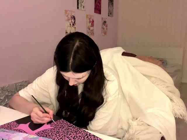 LeontineBalford webcam