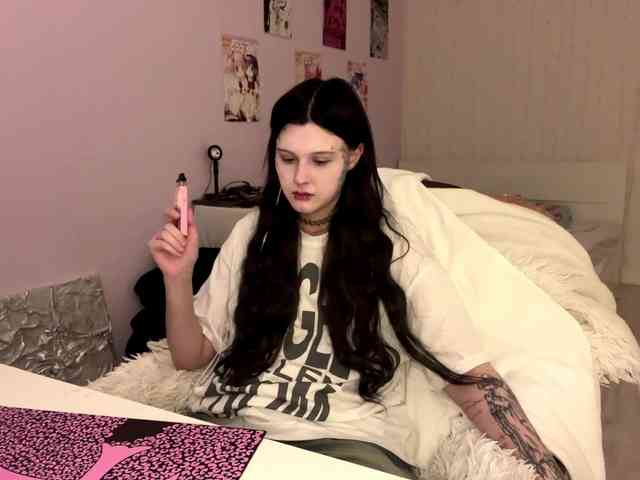 LeontineBalford LeontineBalford