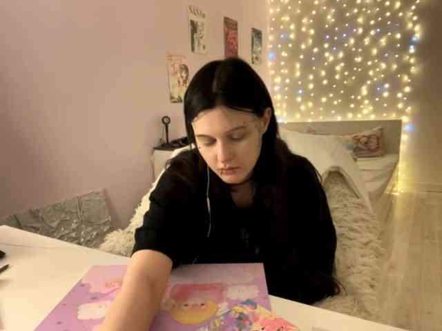 LeontineBalford Live Webcam on BongaCams