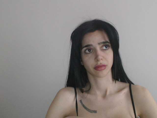 Gloriyapg's BongaCams show and profile