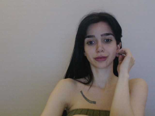 Gloriyapg's BongaCams show and profile