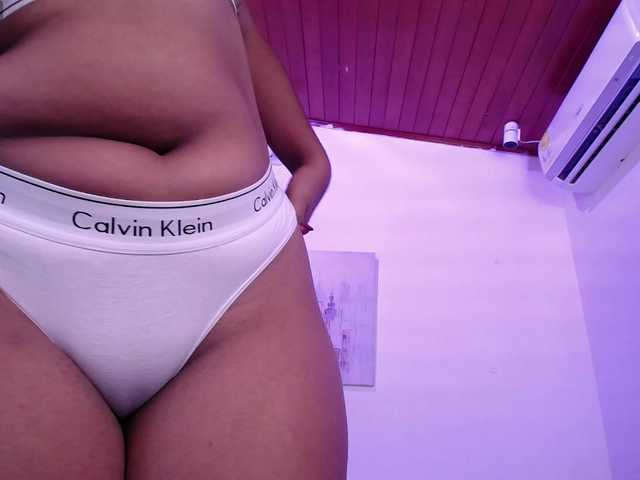 tyna-brown's BongaCams show and profile