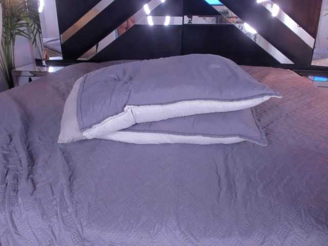 sophi-star's BongaCams show and profile