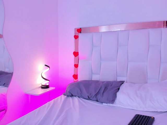 Madeline Curvy (MadelineCurvy)