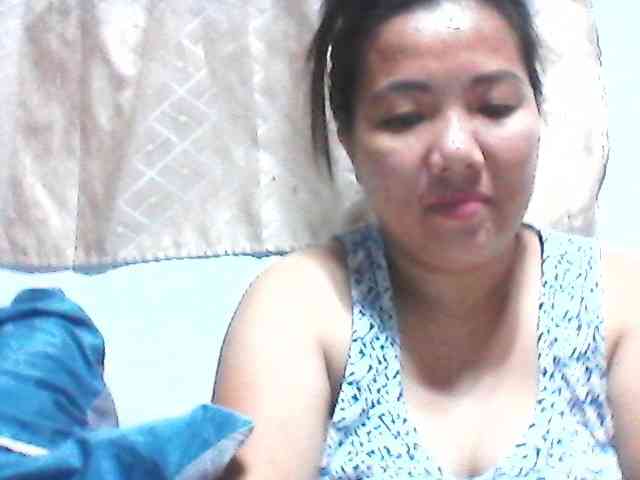 asianbigtits09 webcam