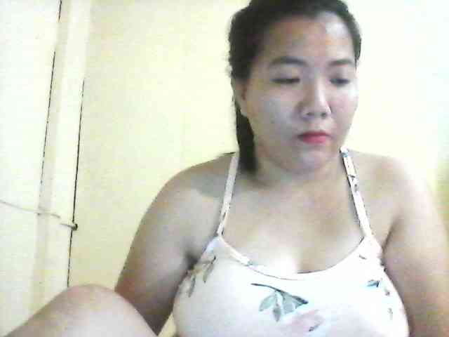 asianbigtits09 webcam