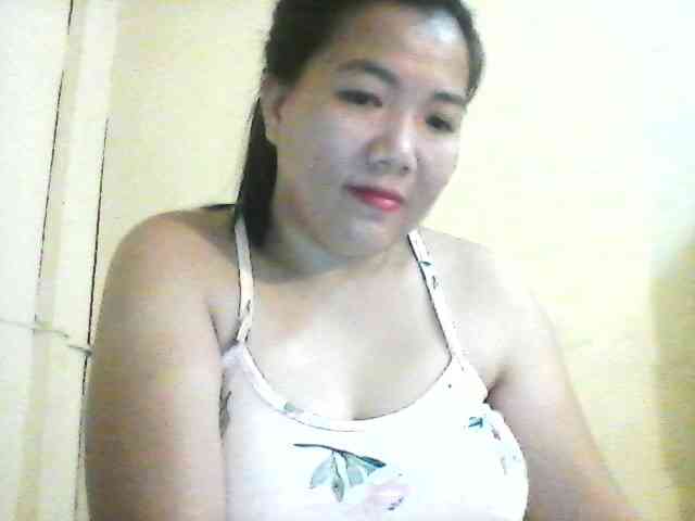 asianbigtits09 webcam