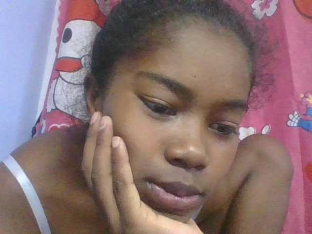 Phaniah1a Live Cam on BongaCams