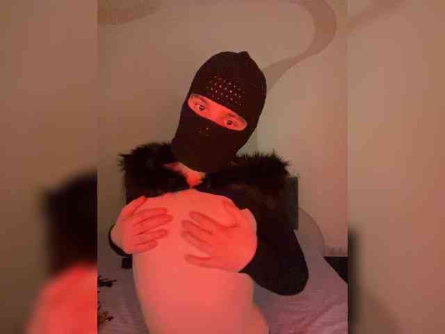 Markooooooo Live Webcam on BongaCams