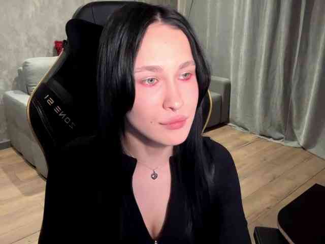 SleepyLina webcam