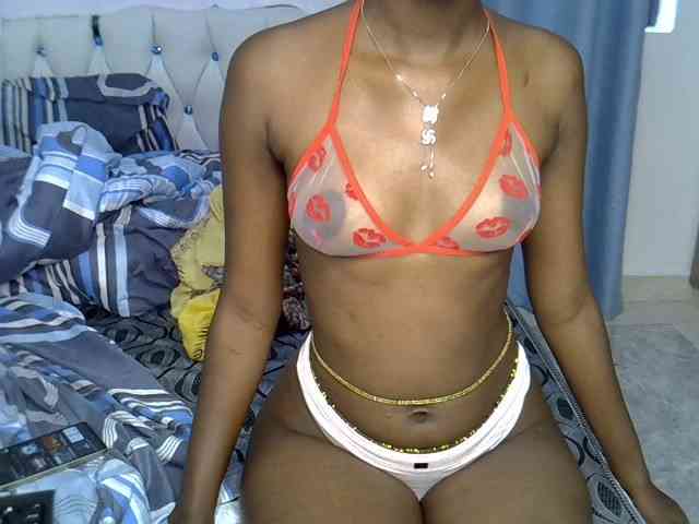 PetiteNoir PetiteNoir