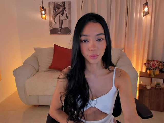 IsabellaLux-'s BongaCams show and profile