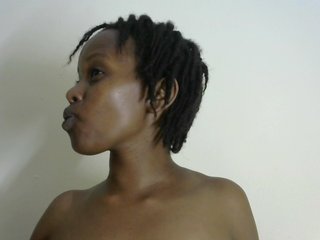 FREAKYSHIL's Live Webcam