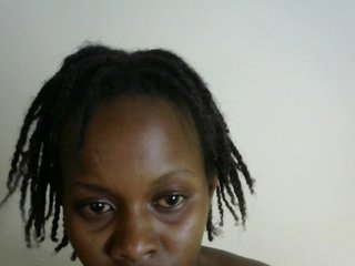 FREAKYSHIL's Live Webcam