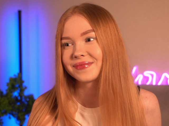 Gazeshn's BongaCams show and profile