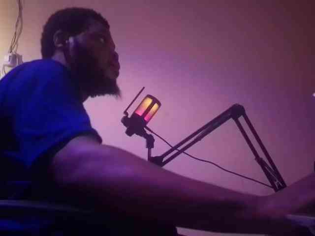 LionKing001 Live Webcam on BongaCams