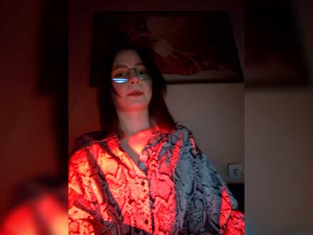 Zhang-Lee's BongaCams show and profile