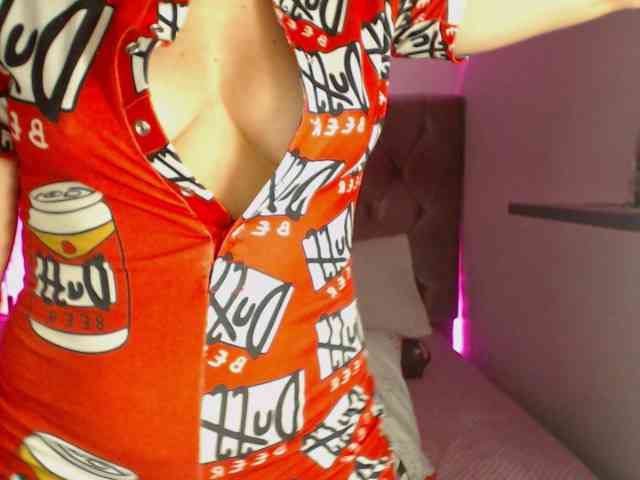 Mildulce11 Live Webcam on BongaCams