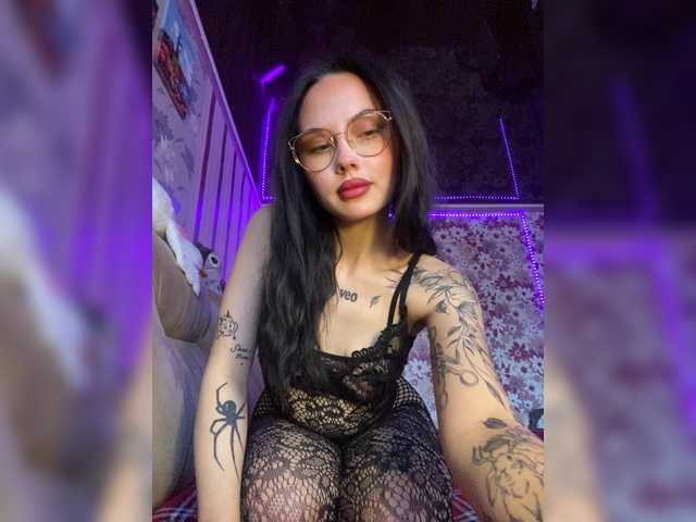 annawowwow's BongaCams show and profile