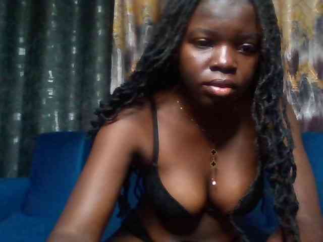 MelaninAngel webcam