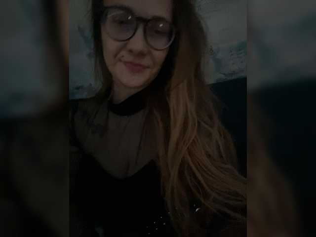 Lillii1 Live Cam on BongaCams