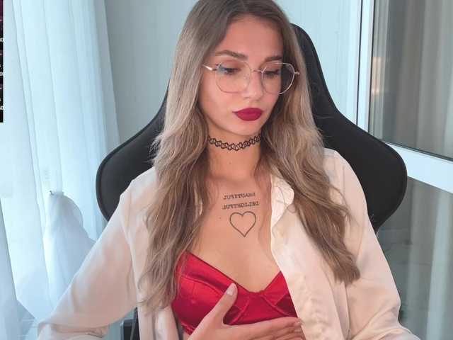 Blue-Berry-'s BongaCams show and profile