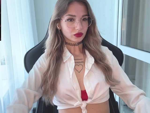 Blue-Berry-'s BongaCams show and profile